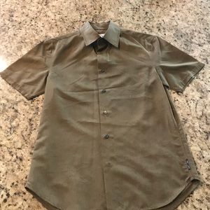 A/X Dress shirt 100% Polyester...Little use..